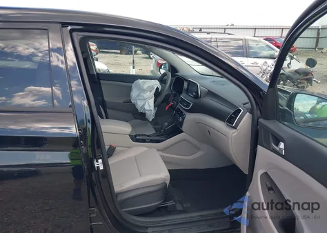 2020 Hyundai Tucson Se z USA, uszkodzony, nr VIN KM8J23A47LU077796